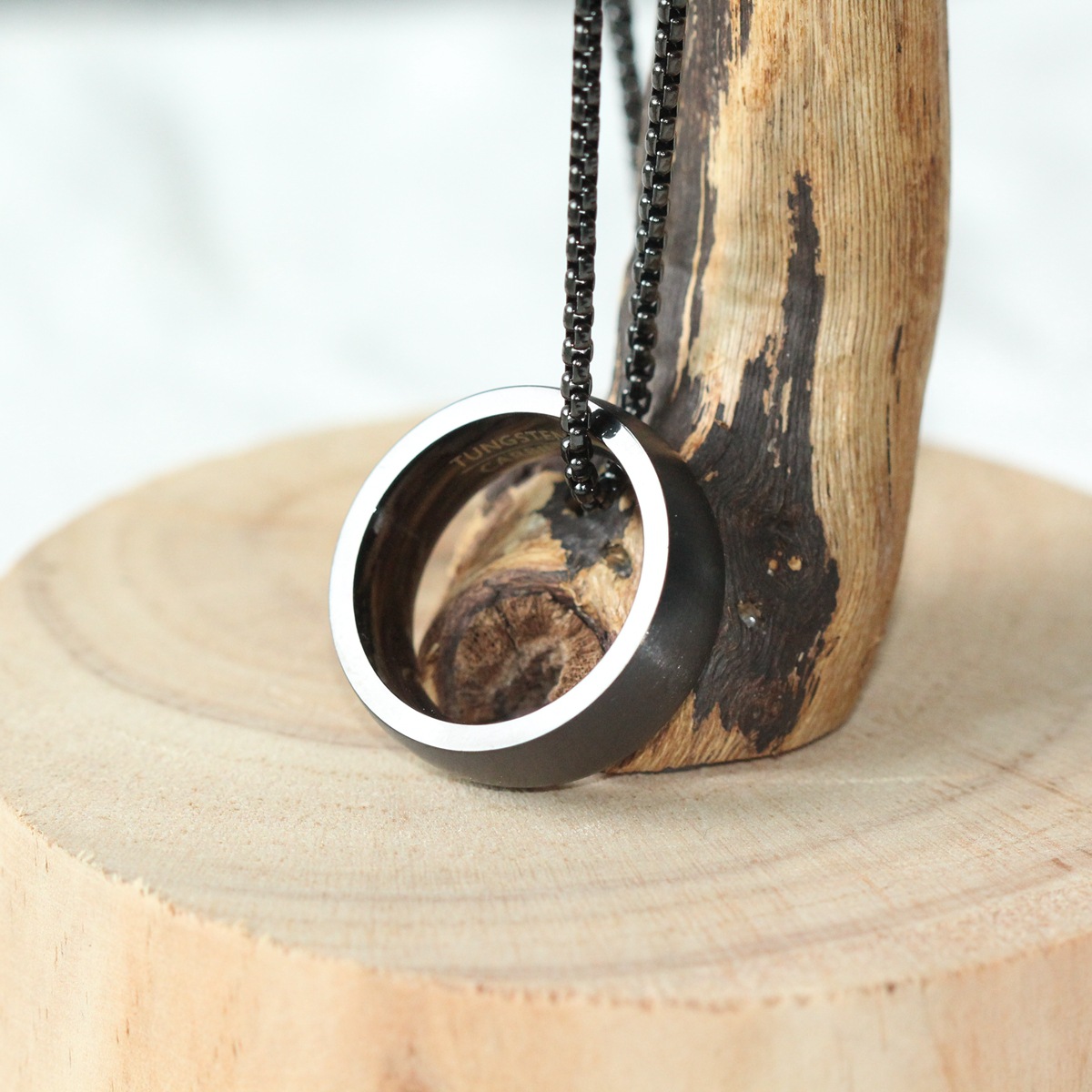 Aliexpress Shein Classic versatile sweater chain, pearl chain, plain ring pendant, a must-have stainless steel necklace for trendy men Specification image