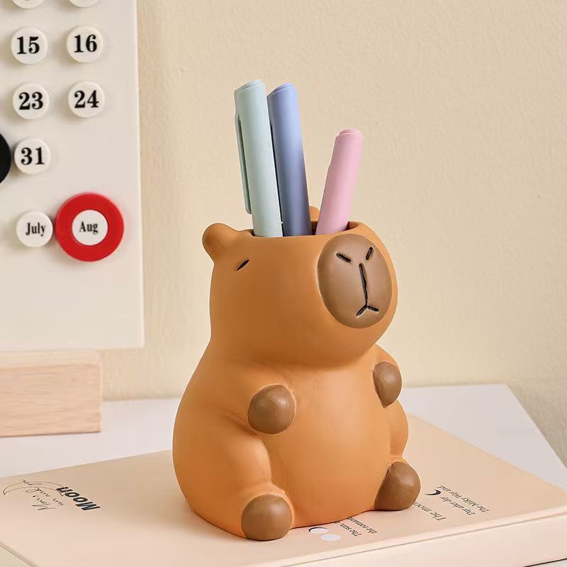 Kapipala pen holder, a cute cartoon office desktop decoration, is a personalized, creative and fun cosmetic pen storage box Application Scenario