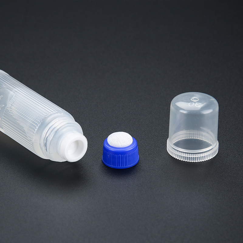 Customized Shanqiao liquid glue tubes, office stationery, student cultural supplies, glue sticks, daily-use PE covered empty tubes Application Scenario