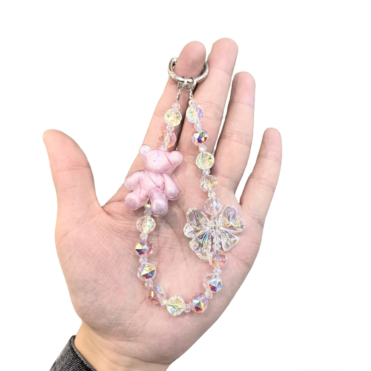 High-end and dazzling crystal bear butterfly mobile phone chain pendant, women's light luxury beaded keychain, internet-famous light luxury pendant
