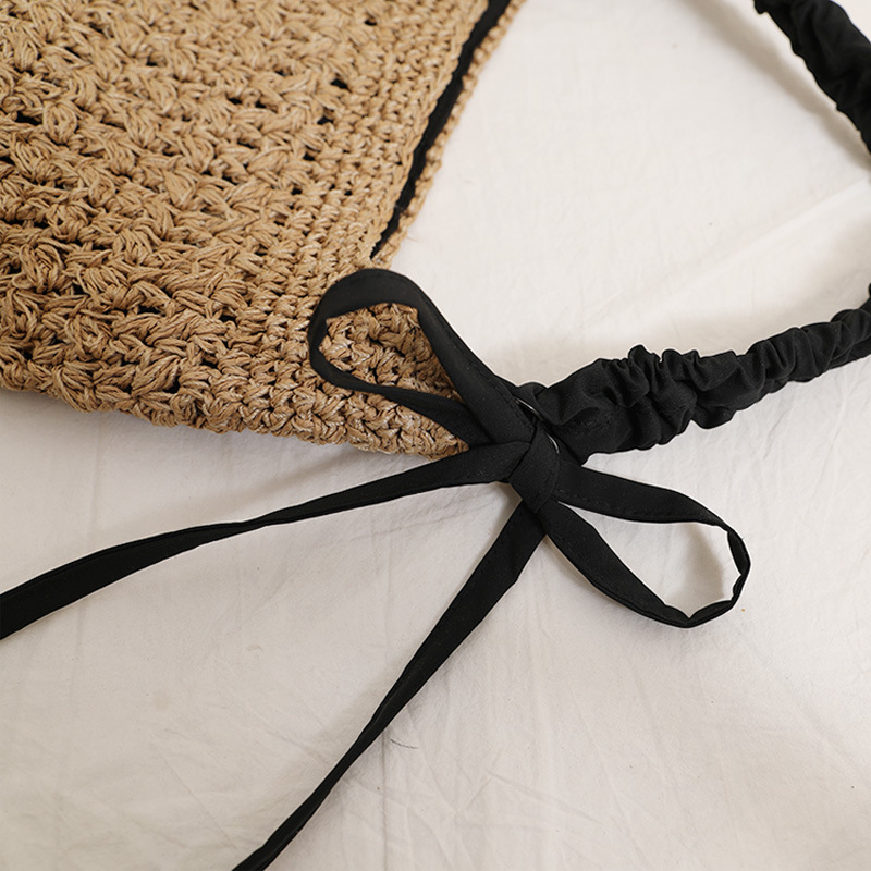 Fashionable large-capacity single-shoulder straw woven bag, new hollowed-out bow straw woven bag, women's beach vacation bag Application Scenario