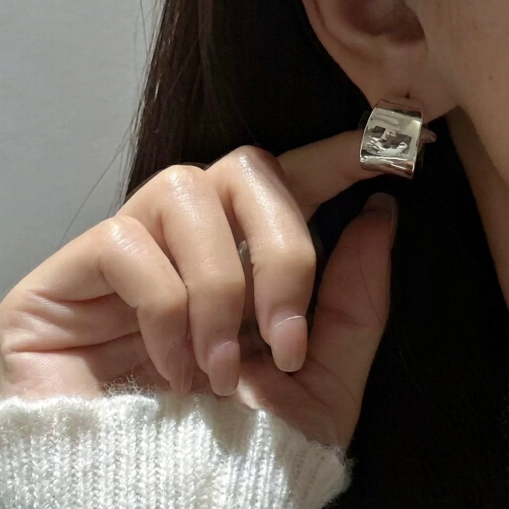 饰品/耳环/耳饰/米珠耳环/耳夹产品图