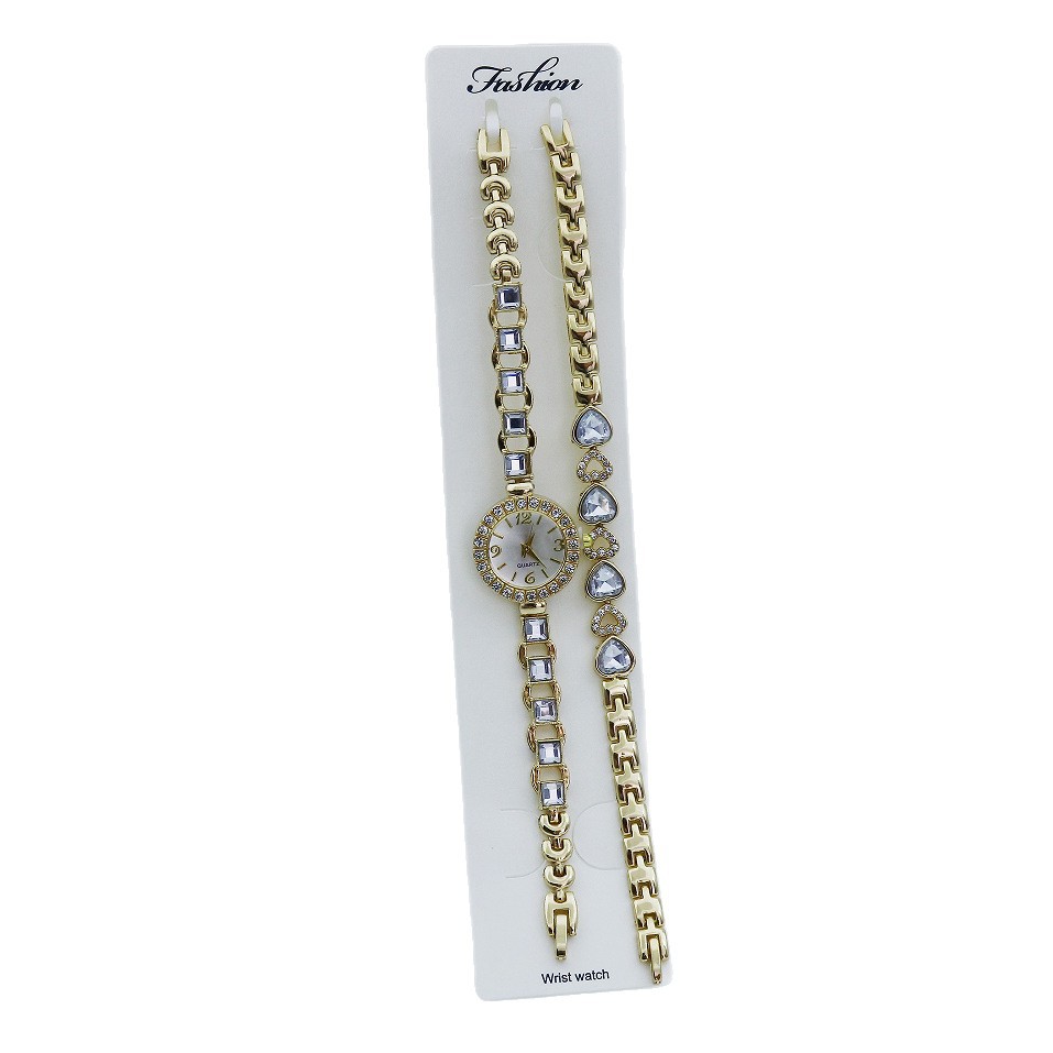 New fashionable women's watch, heart bracelet, two-piece set, digital dial, cross-border decorative bracelet watch Item Picture