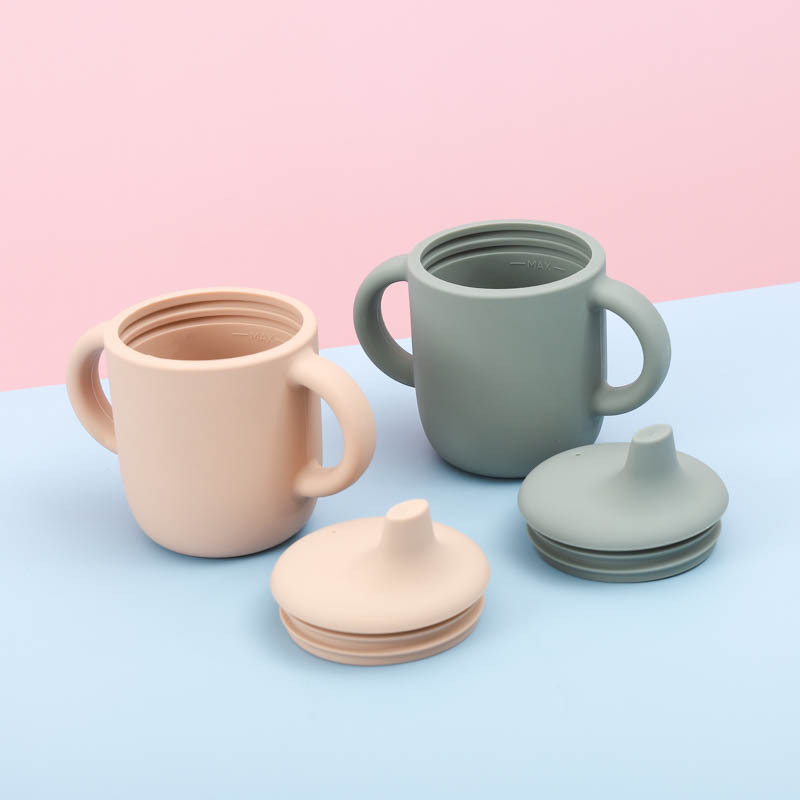 喂养餐具实物图