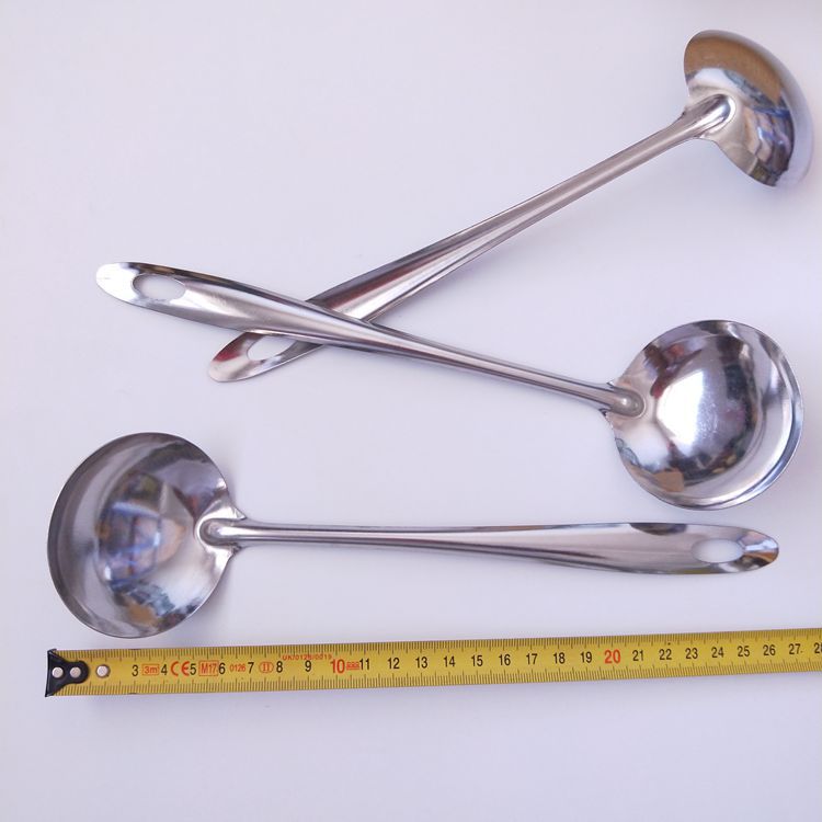 Wholesale of smooth soup spoons, long-handled soup spoons, metal soup spoons and spoons. 1-yuan store wholesale Item Picture