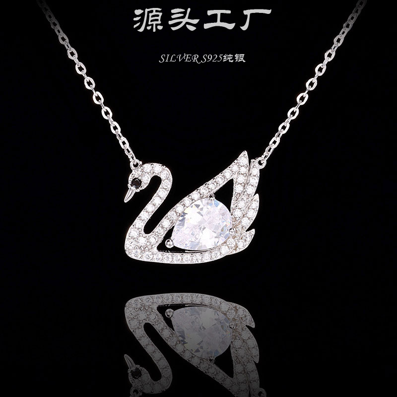 银饰/项链/金色链子/珍珠/梵克雅宝单花项链细节图