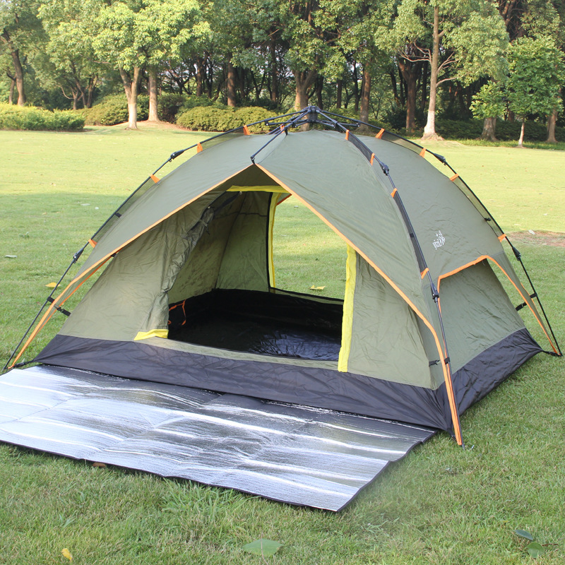 Automatic camping multi-person rainproof and moisture-proof double-layer tent with moisture-proof pad, tourist wholesale, outdoor camping Application Scenario