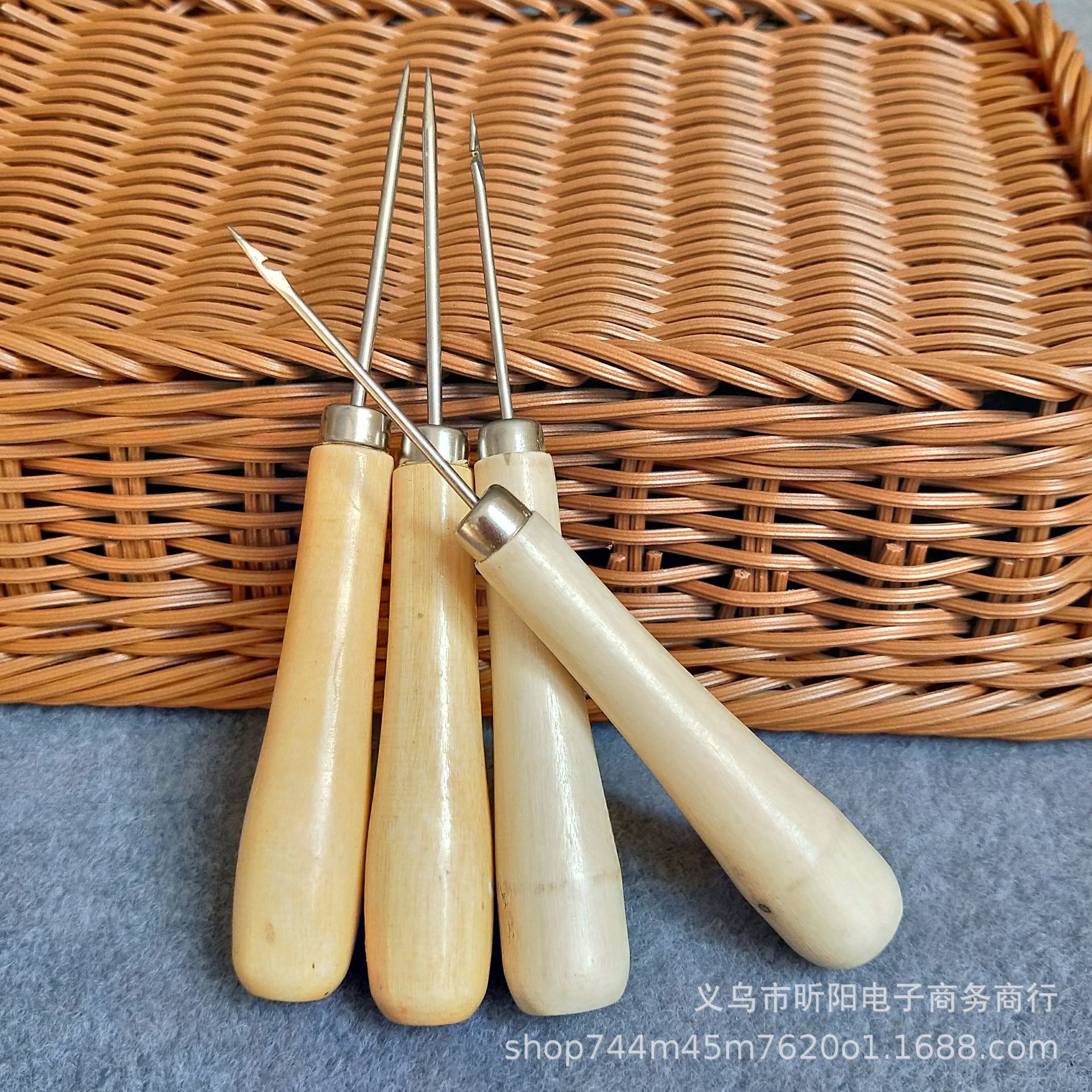 Wholesale supply of wooden handle thousand-piece all-purpose shoe repair and mending tools, crochet hooks, straight cones, and hardware tools details Picture