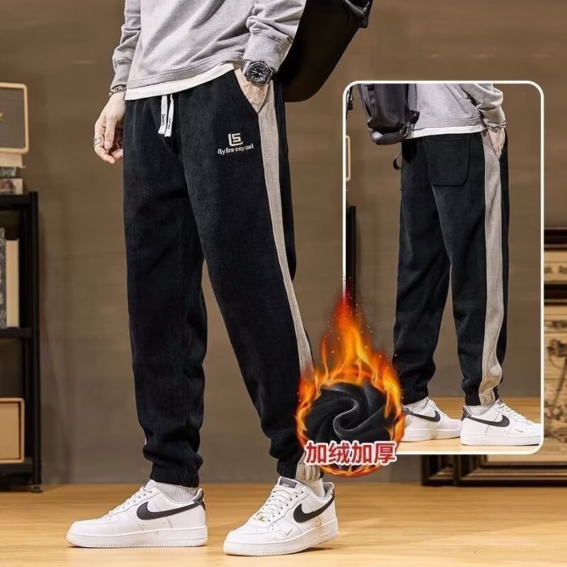 The men's autumn and winter new style of corduroy pants is trendy and cool. The large-sized sportswear pants are loose, versatile and have a tight hem details Picture
