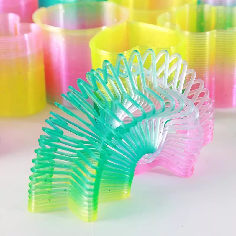 Magic Rainbow Ring, Luminous Spring Ring, Professional elastic ring, children's early education, baby intelligence toy, boys' Stacking Fun Application Scenario