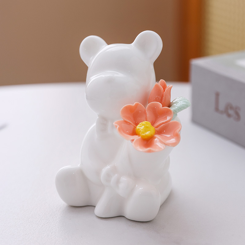 2026 Chinese-style creative ceramic ornaments, hand-molded mini cartoon bear, white high-end home decoration handicrafts Specification image
