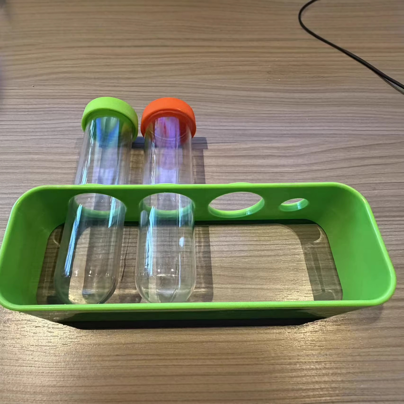 Children's science experiment accessories: test tube racks, test tube measuring cups, trays, measuring spoons, droppers, and experimental teaching AIDS for primary and secondary school students