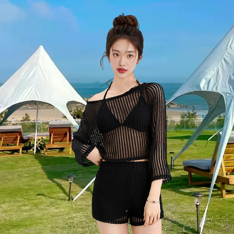 Beach female model white cut-out knitted swimsuit set Bikini girls sportswear cross-border bestseller 125,078 Application Scenario