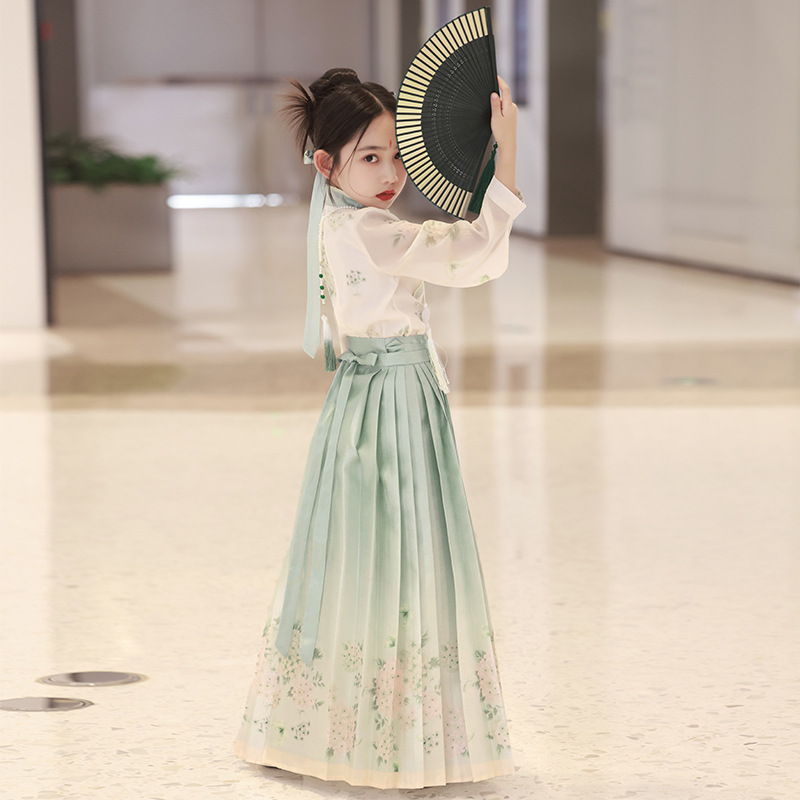 汉服女长袖中国风/明制表演服饰汉服/甲胄/表演服饰汉服/尾货细节图