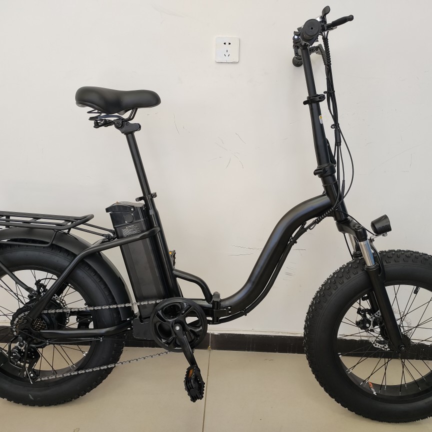 The new Ebike 20-inch folding lithium battery helps snow bikes with wide tires and a new long-range beach battery Application Scenario
