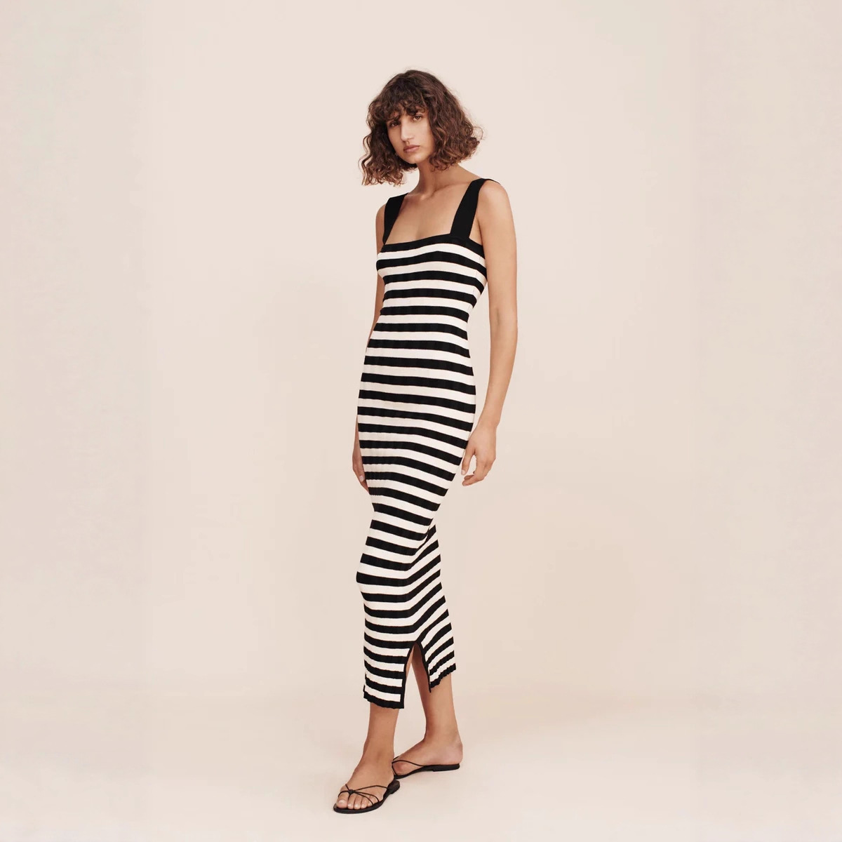 Cross-border AliExpress Women's Clothing autumn new sleeveless vest, striped high-waisted, sexy, hip-hugging long dress Application Scenario