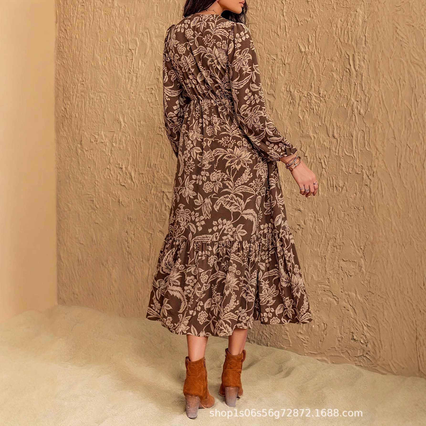 Women's floral printed Bohemian V-neck lace dress is suitable for new cross-border styles from Europe and America during festivals details Picture