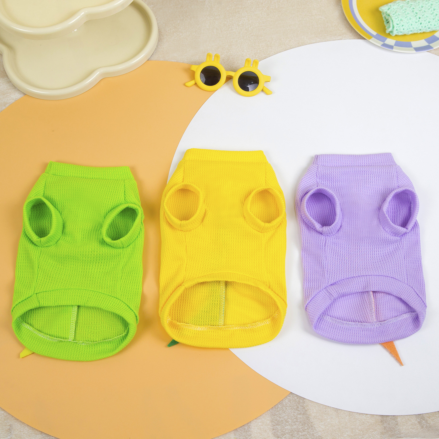 Pet clothes, dog clothes, cat teddy dog clothes, new spring and summer pet clothing, 25 dinosaur T-shirts details Picture