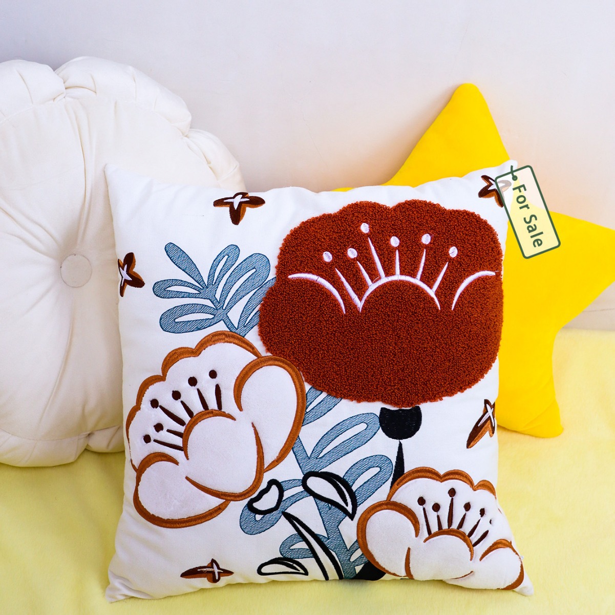 Ins-style towel embroidery throw pillows, car cushions, waist and bedside cushions, Nordic style simple and modern sofa throw pillows details Picture