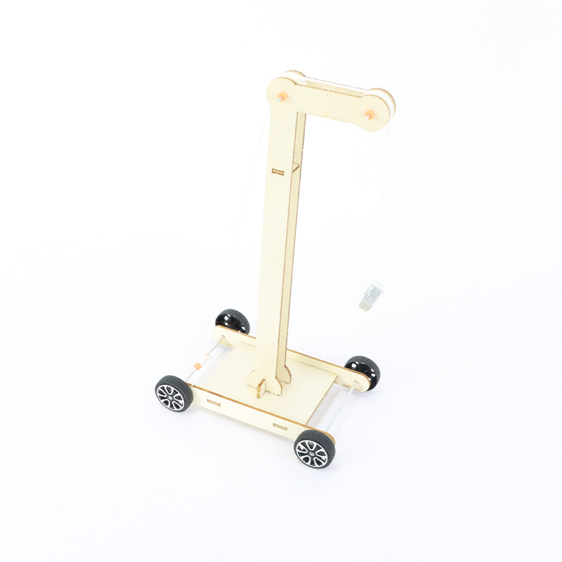 diy gravity cart made of wood, small technology gravity cart, pulley cart, primary school science teaching aid Application Scenario