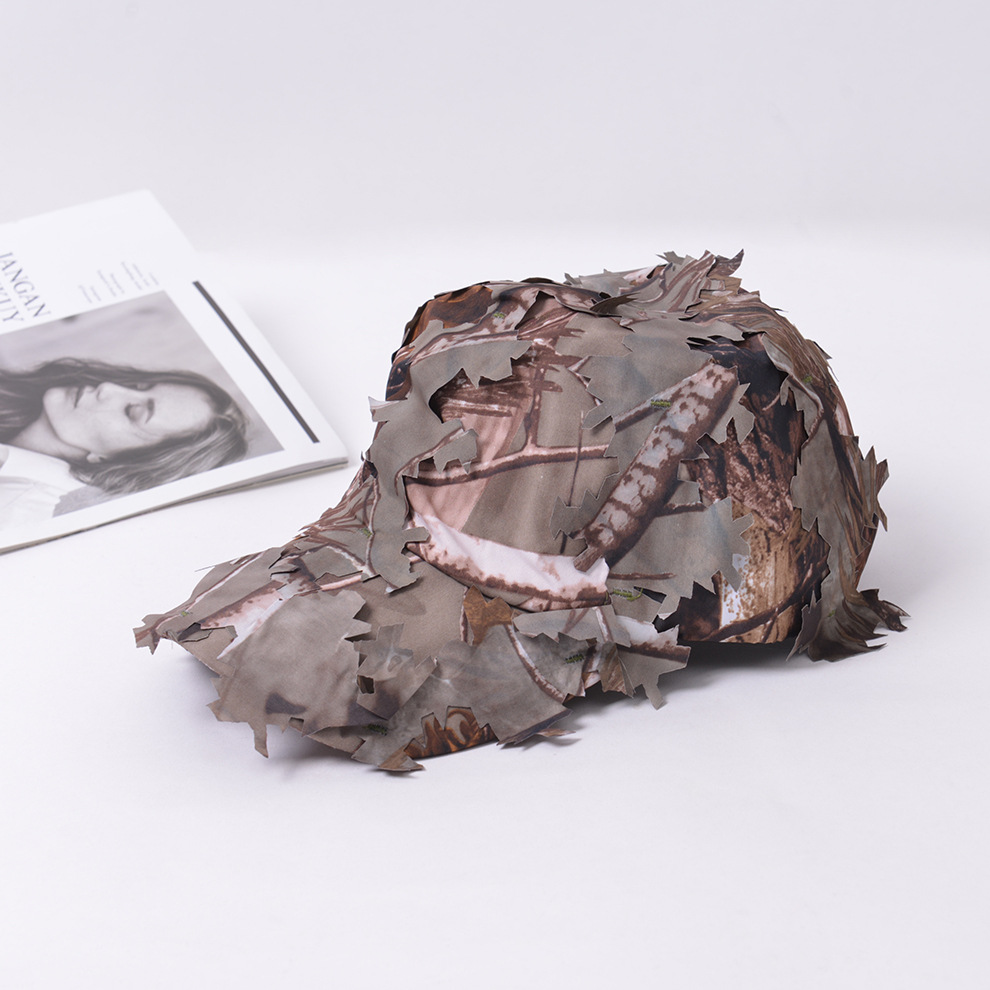 Amazon Cross-border jungle leaf camouflage curved brim sun hat, multiple outdoor sun protection creative bionic camouflage hats Application Scenario