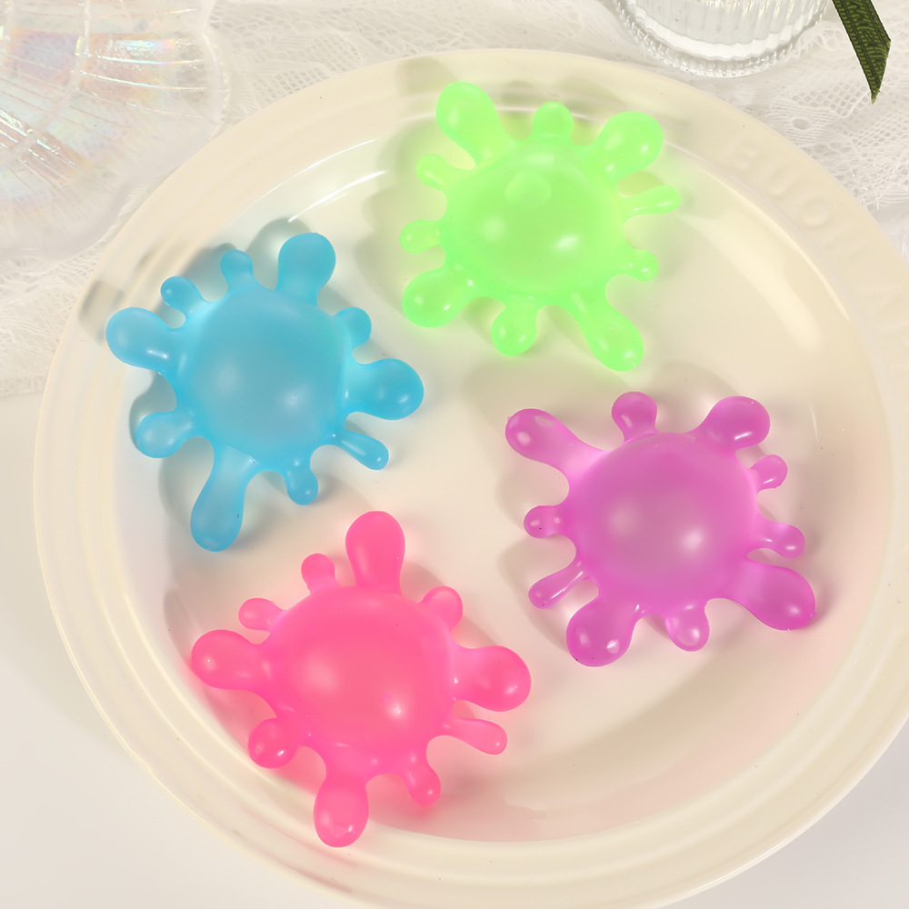 Amazon's popular dreamy water drop maltose kneading fun slow Rebound release Funny virus children's stress relief toy Application Scenario
