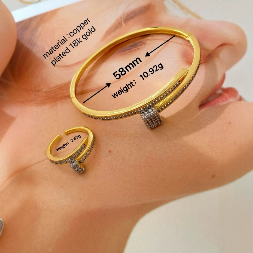 A popular two-color electroplated nail ring and bracelet set in European and American fashion, with a slightly inlaid zircon ring and bracelet for women Application Scenario