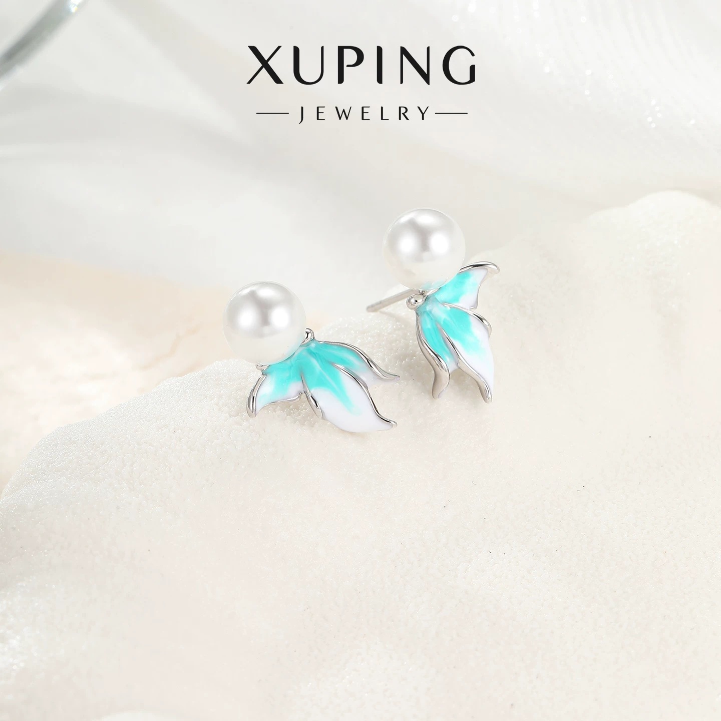 Xuping French imitation pearl Oil Drip series butterfly stud earrings, elegant and gentle, with a gradient color for autumn and winter earrings for women details Picture