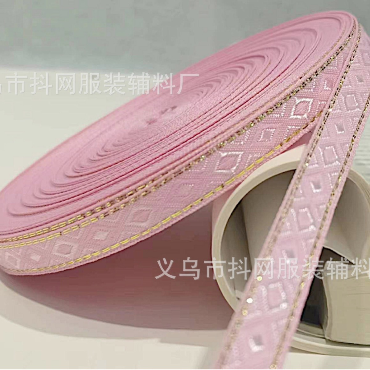 1.2cm Ancient-style diamond-shaped gold edge eight-treasure ribbon hair accessory diy, ethnic style woven ribbon Hanfu clothing accessories wholesale brocade Application Scenario