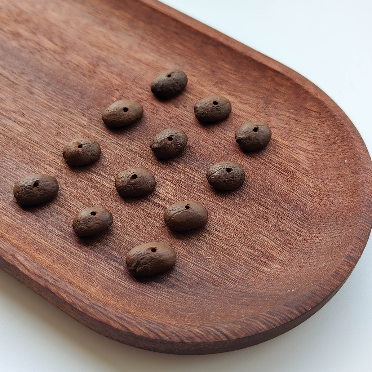 已打孔咖啡豆diy配饰隔珠配珠散珠手链手串珠子创意义乌散珠DIY