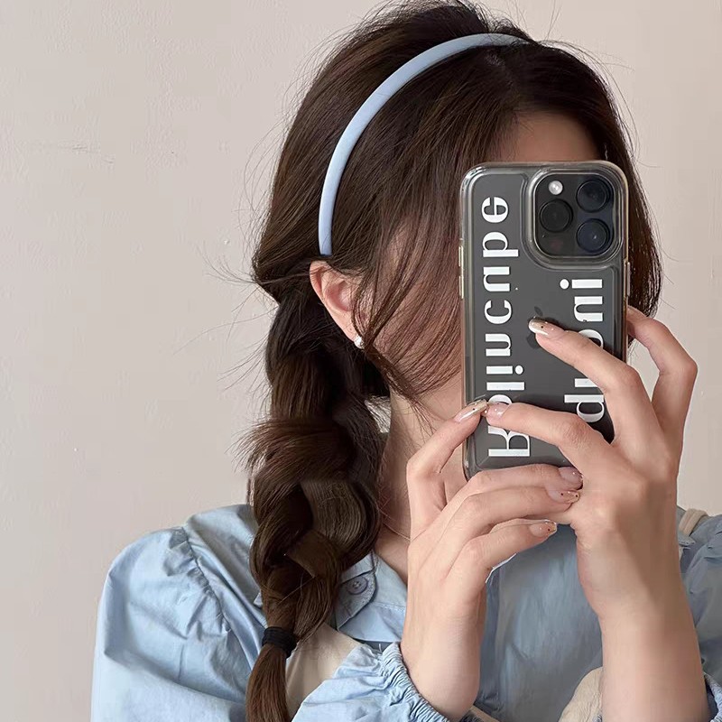 The 2025 new Korean simple blue thin hairband is a versatile accessory for women when they go out. It can be used for washing the face, pressing the hair, bundling the hair, hairpins and hair accessories Specification image