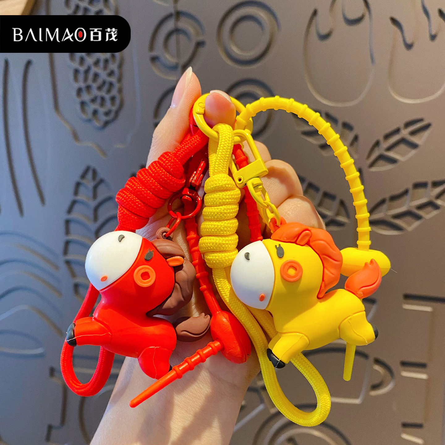 2026 New Year's colorful Sugar Little Horse keychain, cute and exquisite zodiac horse key chain pendant, mascot of the Year of the Horse details Picture
