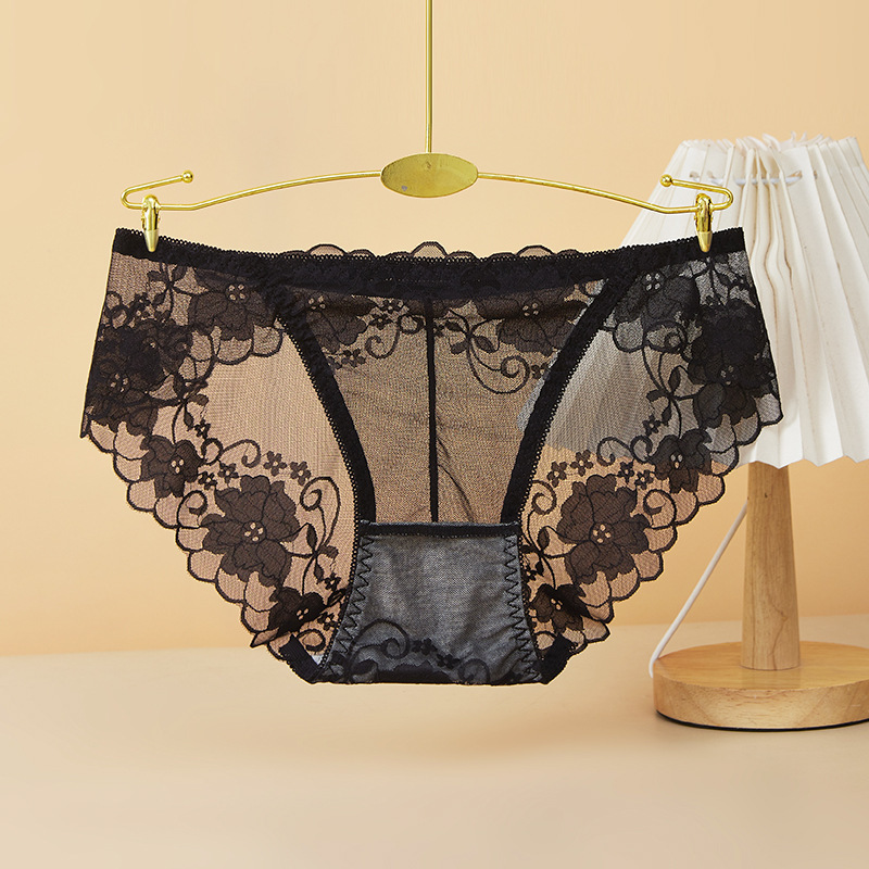 New French light luxury women's underwear: Comfortable, light, soft, lace low-waist seamless underwear for women details Picture