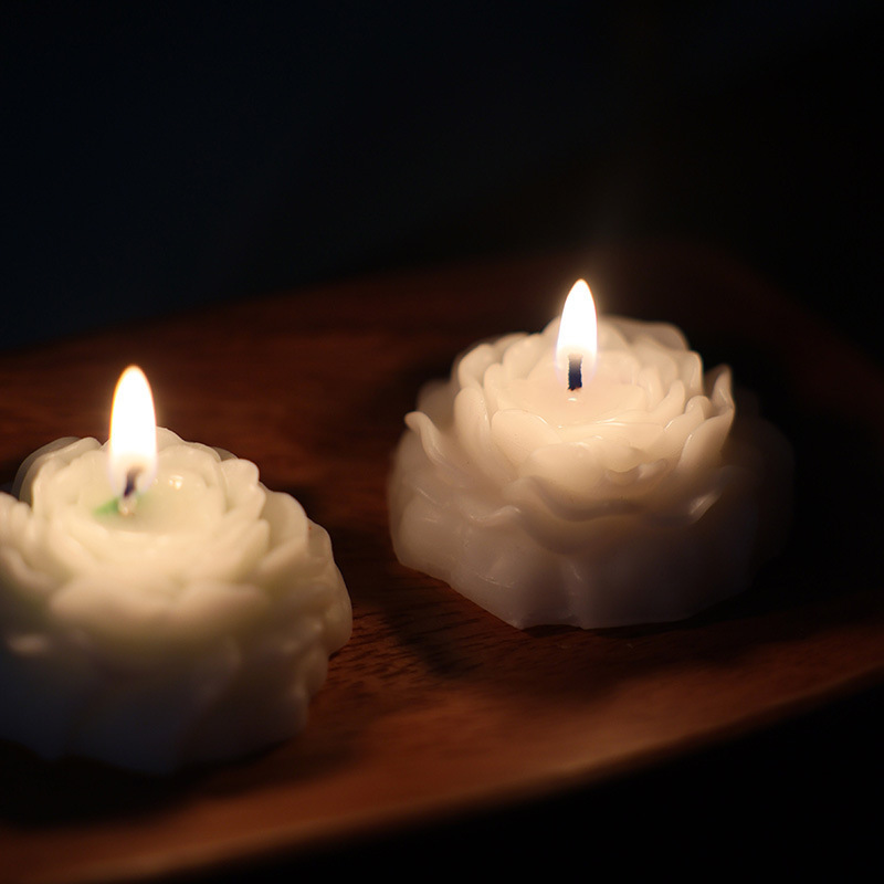 Fluorescent luminous low-temperature candle, 42 degrees drop wax, soybean scented wax, gradient peony mood candle Specification image
