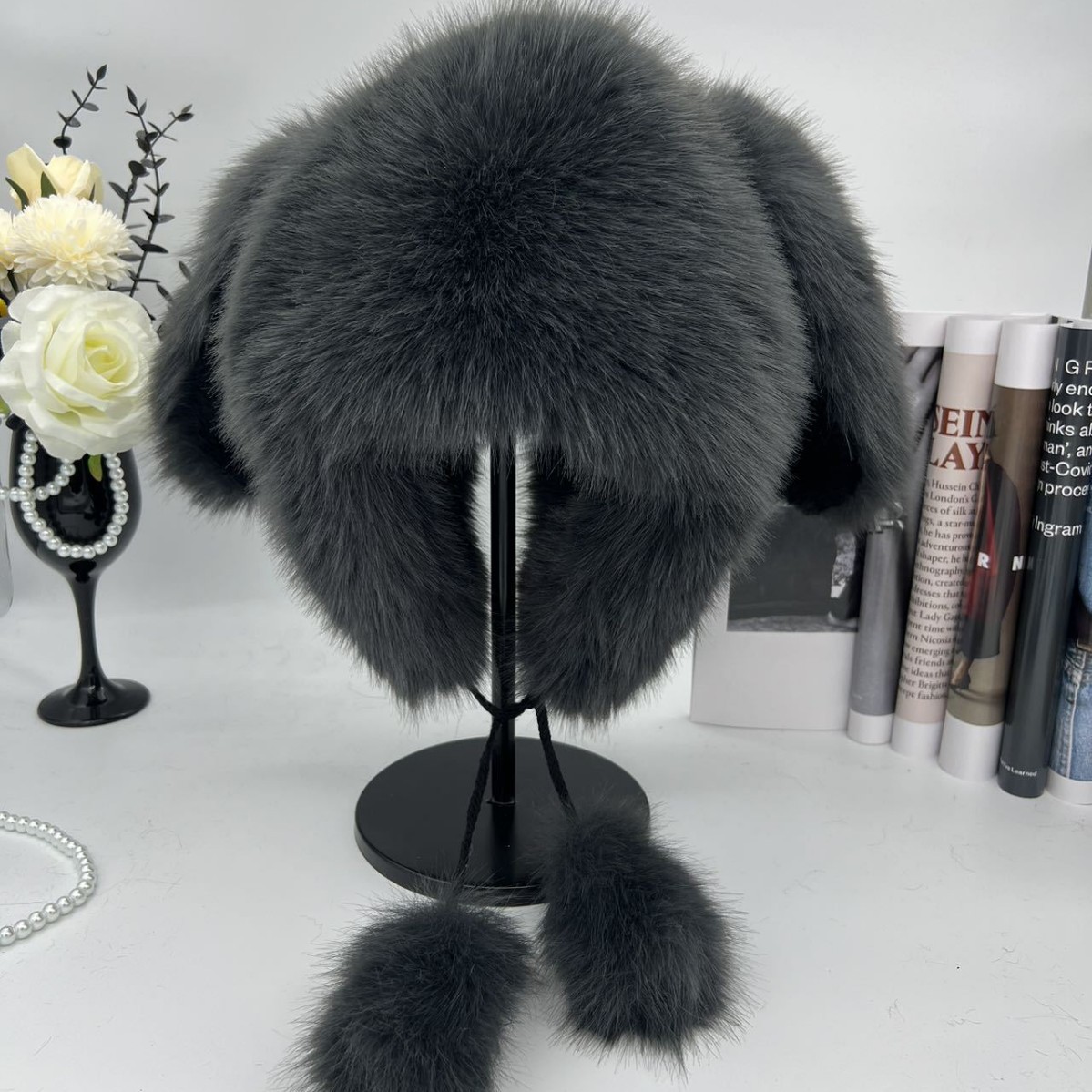 Little bear fur hat for women to make the face look smaller in autumn and winter, thickened warm ear-protecting hat, cute fox fur imitation Lei Feng hat Application Scenario