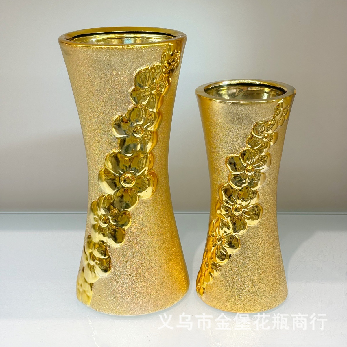 10寸佛堂供具拜佛集福复古浮雕陶瓷插花净瓶宗佛堂供具祭拜心诚宗图
