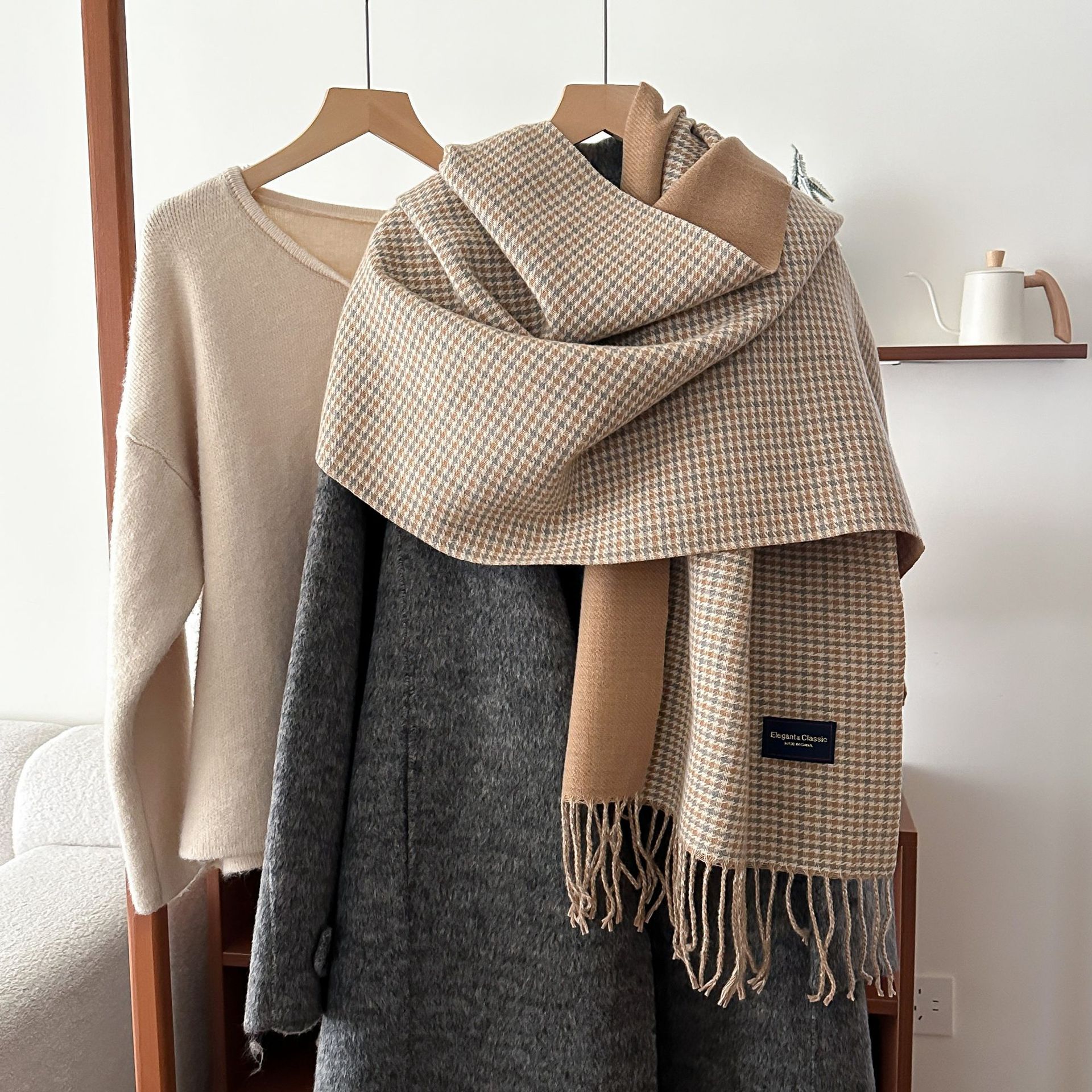 New autumn and winter warm couple and student double-sided checkered faux cashmere scarf, women's Korean version thickened tassel foreign trade scarf Specification image