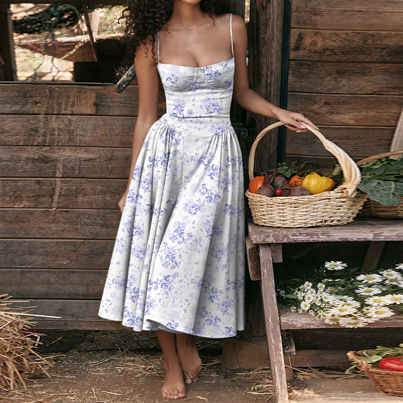 Spring new fashionable, sexy and elegant strapless, fitted and waist-cinching dress for European and American foreign trade women's clothing Application Scenario