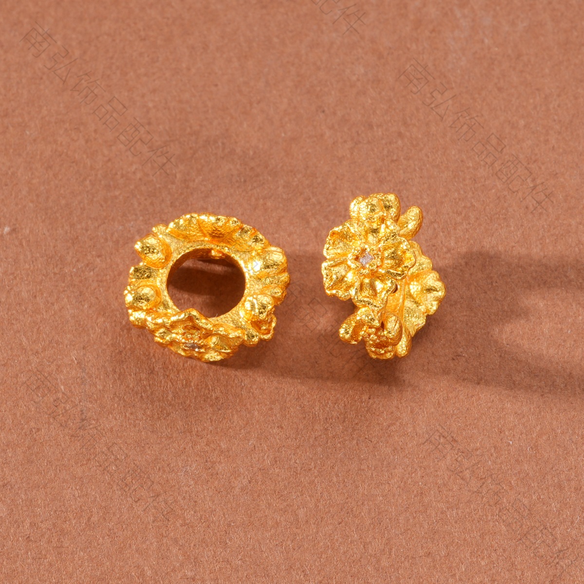 Ancient-style Yue Nan Nan gold color-preserving rose wreath with beads, high-end bracelet, necklace, DIY jewelry accessories Application Scenario