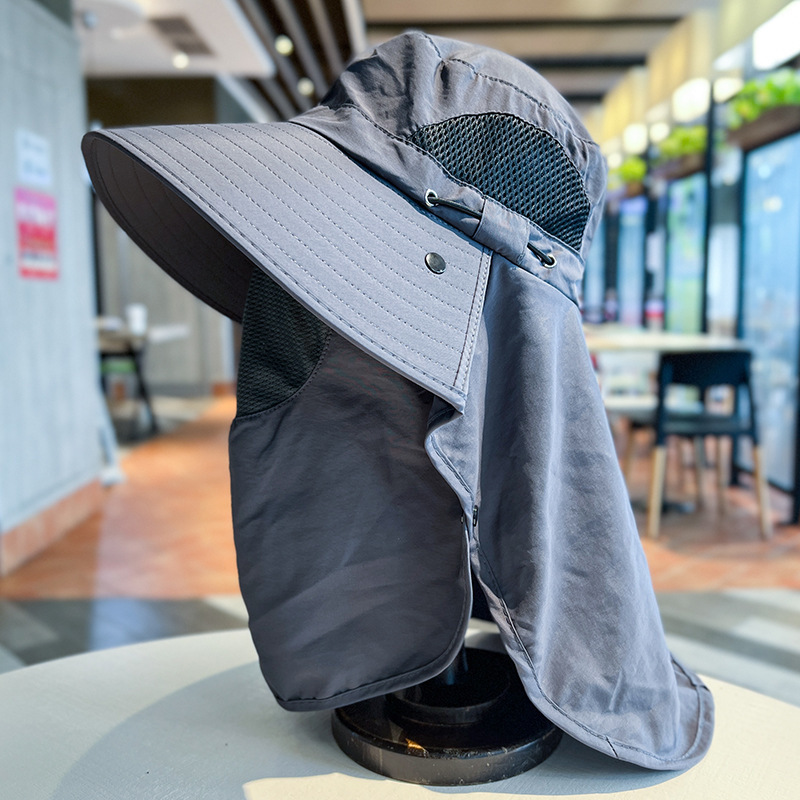 Summer sun protection hats for men, fishing, mountaineering, face coverings, shawls, sun hats, summer outdoor UV protection sun hats Application Scenario
