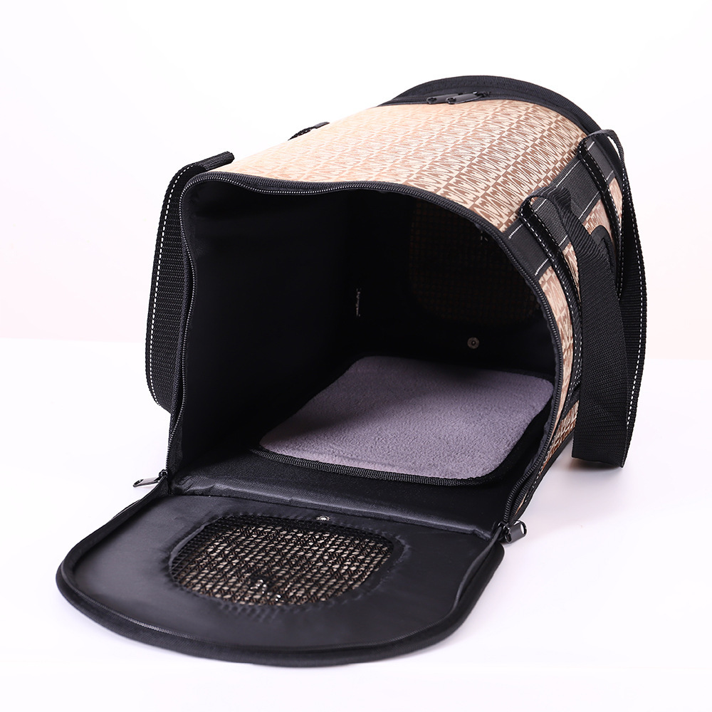 Hand-held pet bag, crossbody cat bag, window transparent mesh fabric travel single-shoulder folding breathable cat bag, portable car bag Item Picture