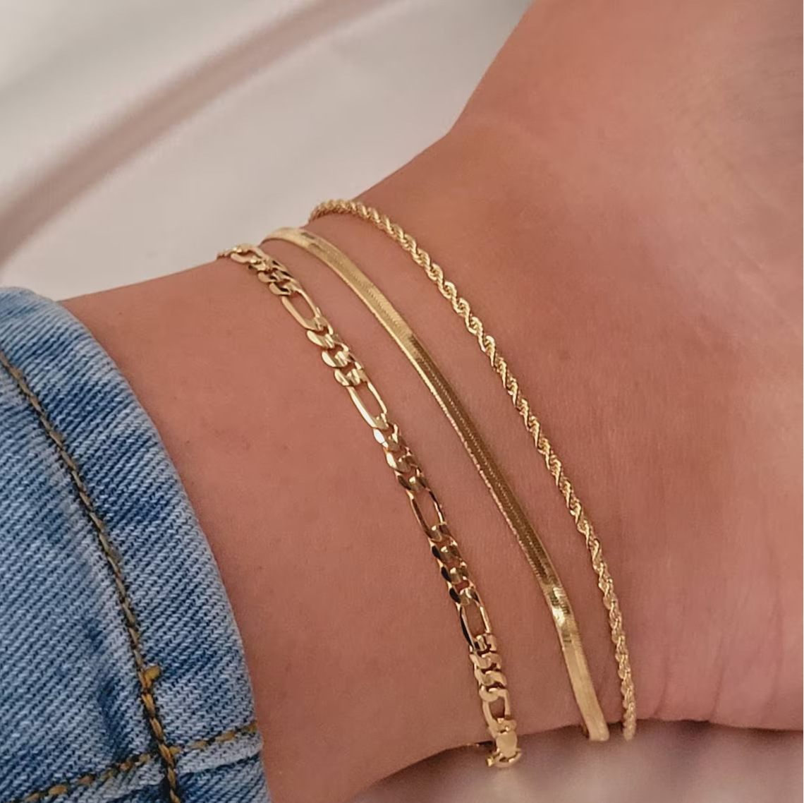 A three-piece set of Bohemian-style flat snake chain and twist chain for women's summer beach multi-layer ankle chain from Europe and America Specification drawing