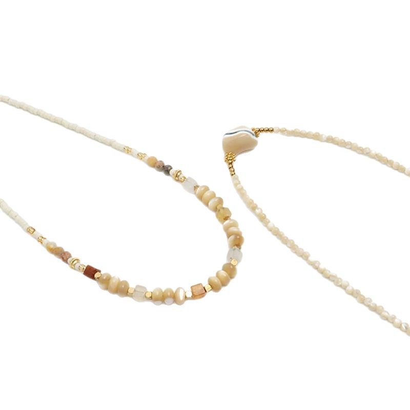 Natural stone beaded stacked necklace, double-layered vintage high-end style, horseshoe collarbone chain, niche design necklace Item Picture