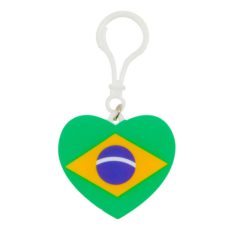 Brazilian and Israeli flag keychains, multiple types of heart-shaped national flag keychains, flag icon suction cup toys Item Picture
