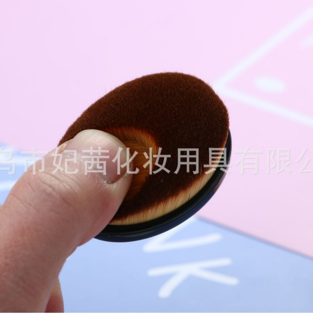 No. 2 toothpaste-type foundation brush does not consume powder and is easy to apply powder. Direct sales from the makeup brush manufacturer Item Picture