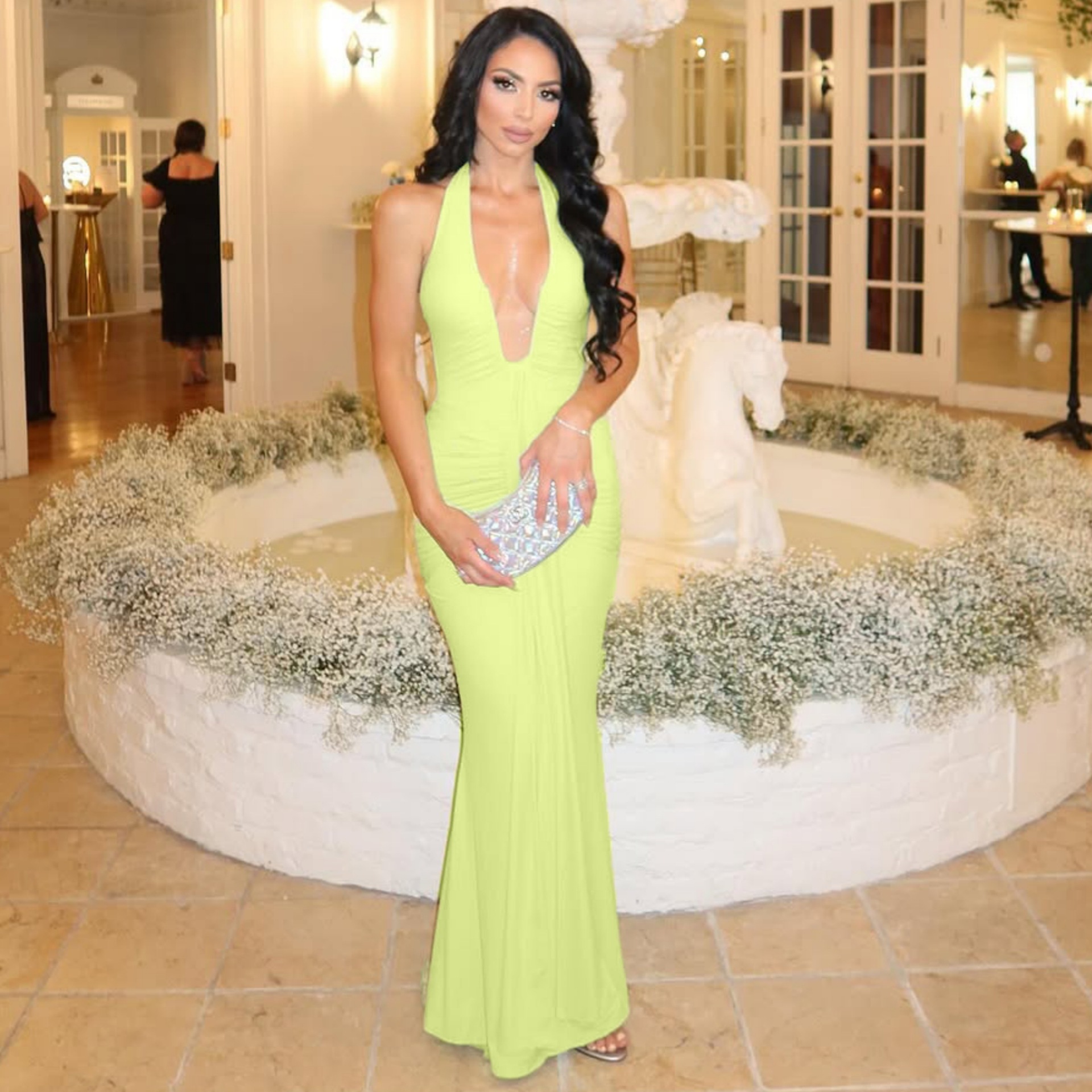 This is a popular summer women's dress with a European and American style. It features a cross-border sexy and elegant deep V-neck, backless, and form-fitting pleated dress details Picture