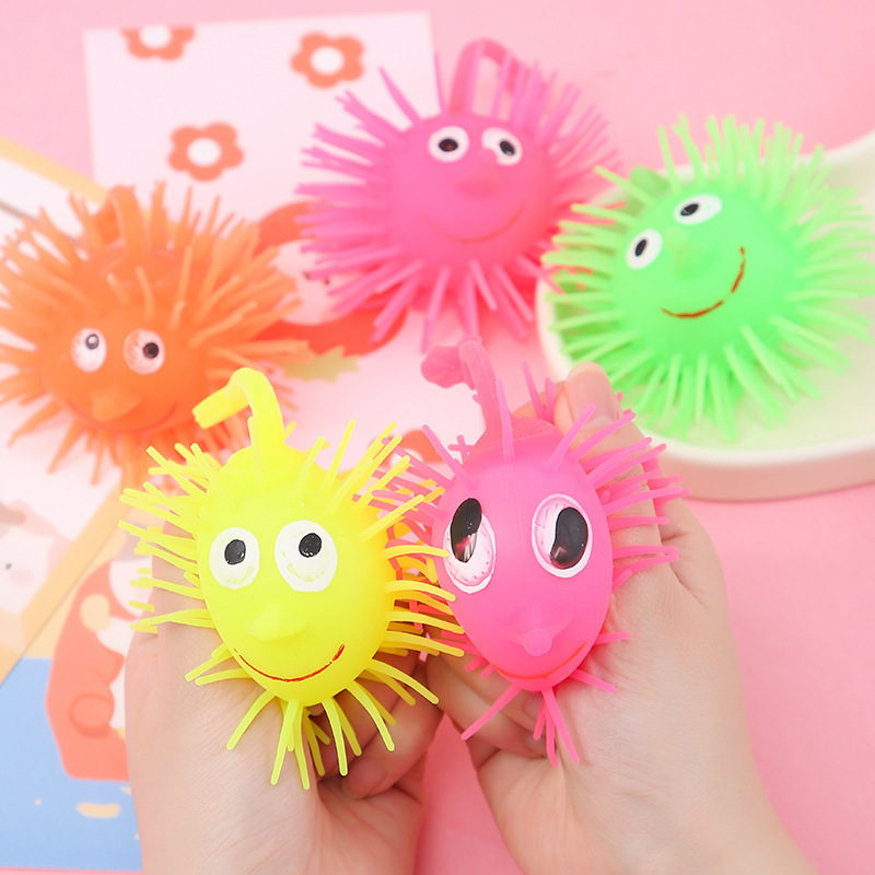 25g luminous fur ball, luminous hedgehog elastic flash fur ball, venting toy ball, wholesale children's toys Specification image