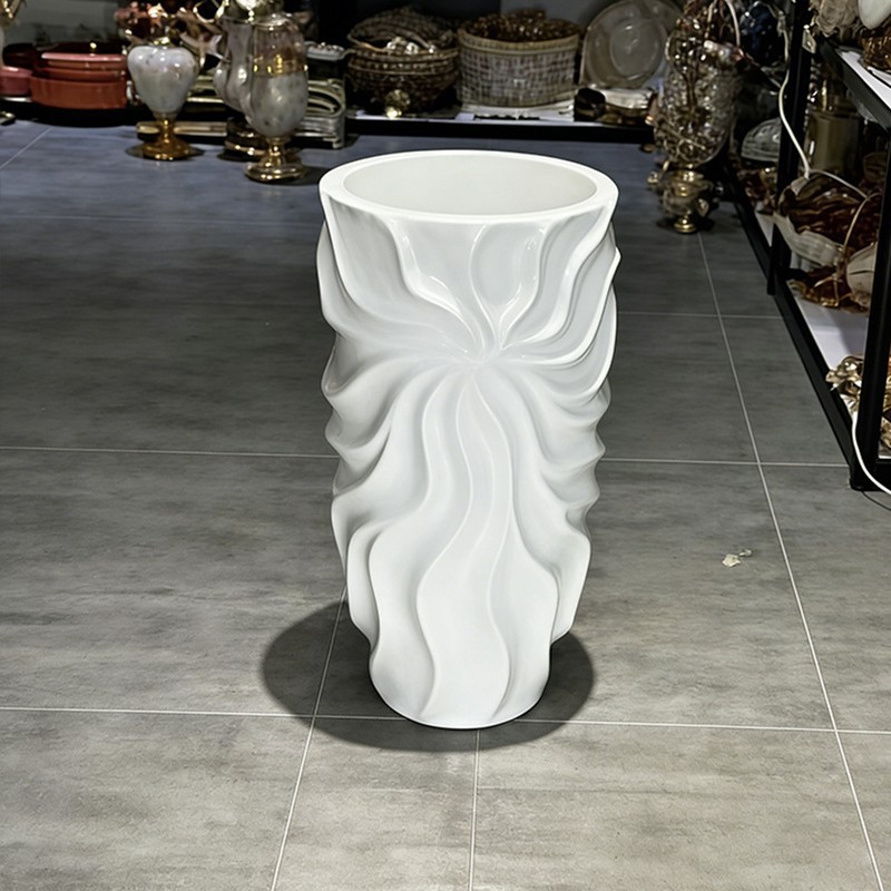 Nordic-style corrugated patterned tall vase, magnesium oxide bright white vertical patterned high-end ceramic flower pot, size combination style Specification image