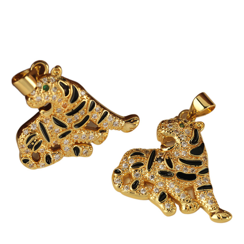 合金字母/流苏/仿玉小提溜/沙金材料/edc白底实物图