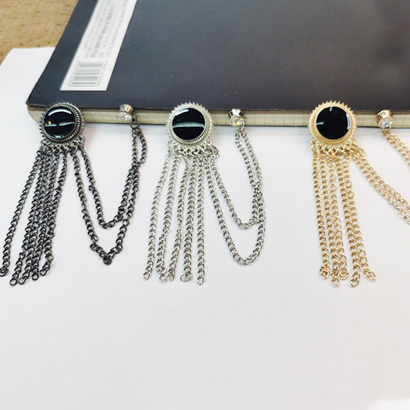 复古学院风海军风流苏西装胸针ins风黑宝石链条服饰别针配饰批发